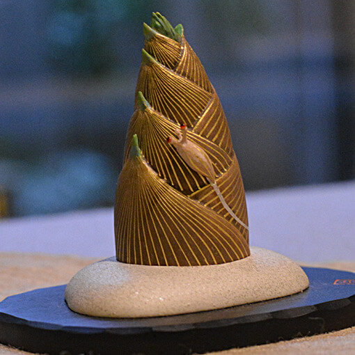 筍の山〜蛞蝓〜 サムネイル画像