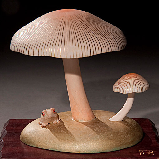 茸傘〜蛙〜 サムネイル画像